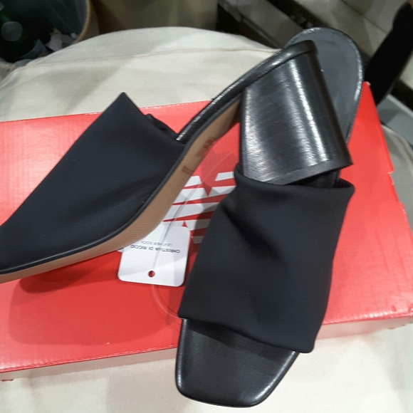 CHRISTIAN DI RICCIO LEATHER SOCK - Picture 8 of 8